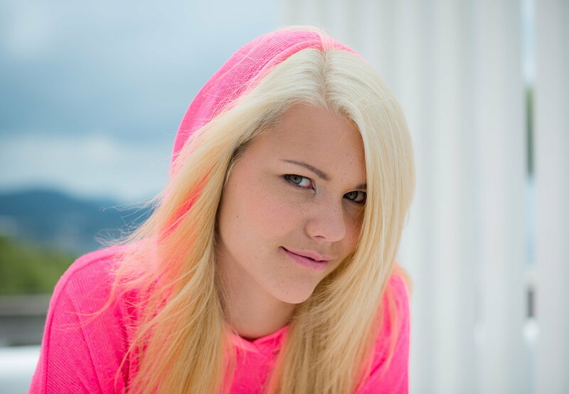 Светлана, 20